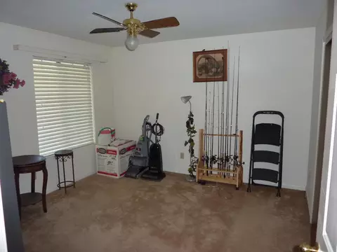 5797 Avery, Redding, CA 96003 photo 8
