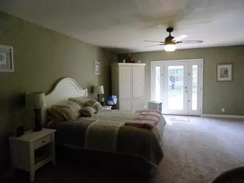 7054 Hermosa Way, Redding, CA 96002 photo 11