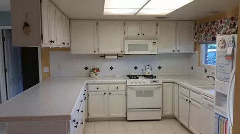7054 Hermosa Way, Redding, CA 96002 photo 5