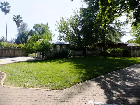 7054 Hermosa Way, Redding, CA 96002 photo 20