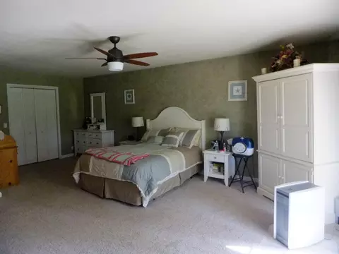 7054 Hermosa Way, Redding, CA 96002 photo 10