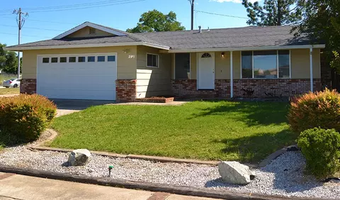 2191 Glengary Dr, Redding, CA 96001 photo 1
