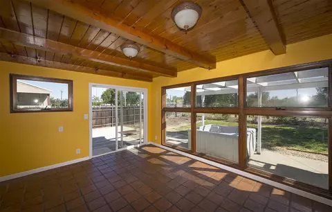 2191 Glengary Dr, Redding, CA 96001 photo 2