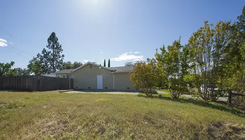 2191 Glengary Dr, Redding, CA 96001 photo 21