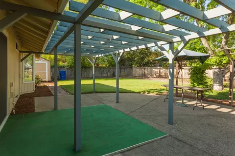 6710 Mullen Pkwy, Redding, CA 96001 photo 24