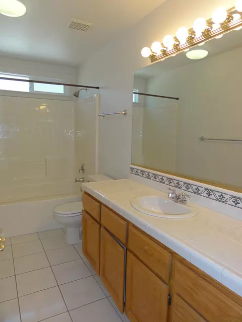 1325 Lavender Way, Redding, CA 96003 photo 17