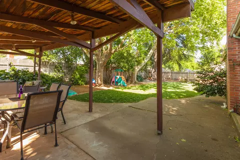 2384 Hawn Ave, Redding, CA 96002 photo 26
