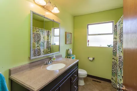 2384 Hawn Ave, Redding, CA 96002 photo 19