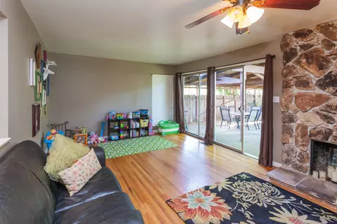 2384 Hawn Ave, Redding, CA 96002 photo 10