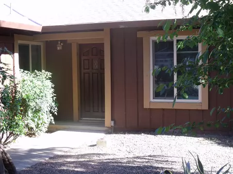 1148 Woodland, Redding, CA 96002 photo 2