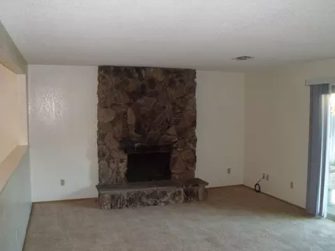 1148 Woodland, Redding, CA 96002 photo 9