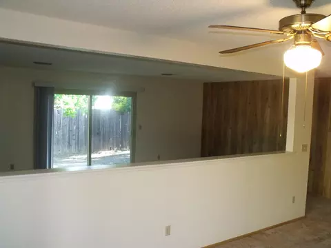 1148 Woodland, Redding, CA 96002 photo 7
