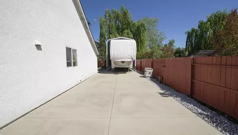 893 Paramount Way, Redding, CA 96003 photo 28