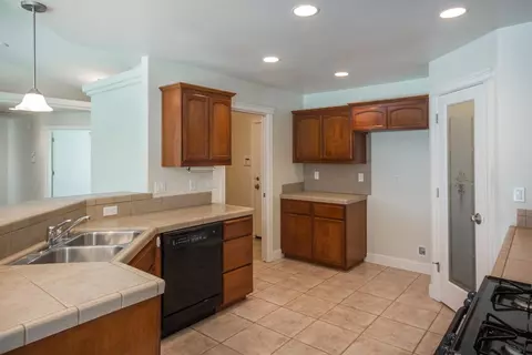 3459 Cockerill Dr, Redding, CA 96002 photo 2
