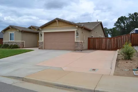 3364 Carlsbad Ct, Redding, CA 96002 photo 5