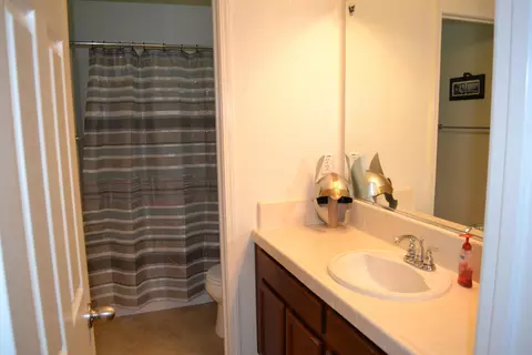 3364 Carlsbad Ct, Redding, CA 96002 photo 23