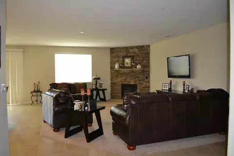 3364 Carlsbad Ct, Redding, CA 96002 photo 10