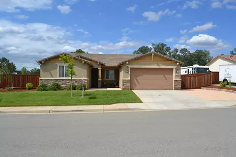 3364 Carlsbad Ct, Redding, CA 96002 photo 1
