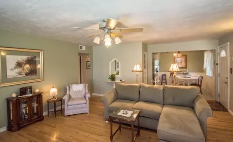 1615 Walnut Ave, Redding, CA 96001 photo 5
