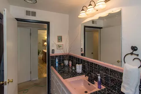 1615 Walnut Ave, Redding, CA 96001 photo 13