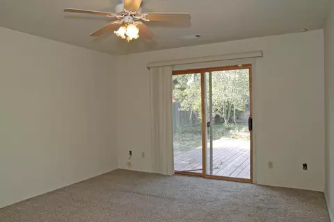 2117 Tiburon Dr, Redding, CA 96003 photo 8