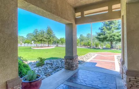 13344 Luna Dr, Redding, CA 96003 photo 24