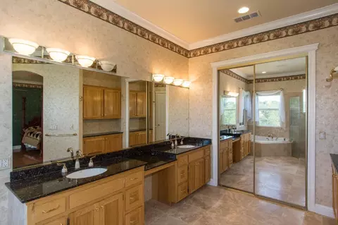 13344 Luna Dr, Redding, CA 96003 photo 25