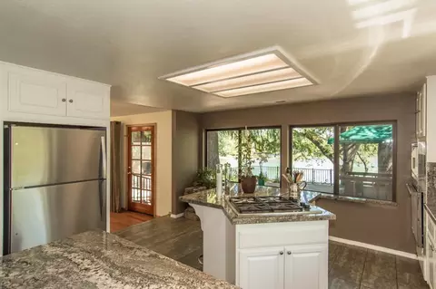 3050 Valentine Ln, Redding, CA 96001 photo 29
