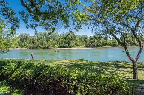 3050 Valentine Ln, Redding, CA 96001 photo 1