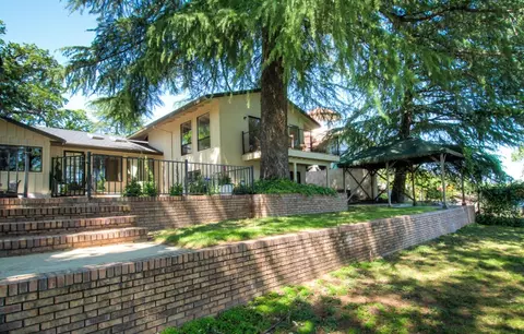 3050 Valentine Ln, Redding, CA 96001 photo 13