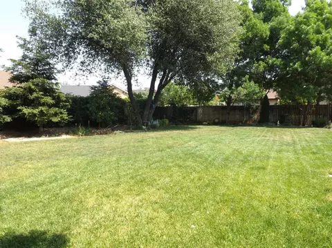 3048 Madison River Dr, Redding, CA 96002 photo 23