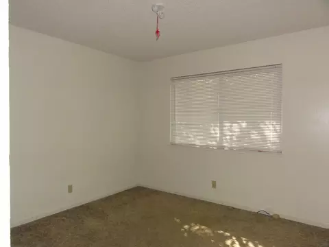 4625 Castle Ct, Redding, CA 96001 photo 11