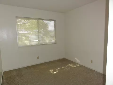 4625 Castle Ct, Redding, CA 96001 photo 10