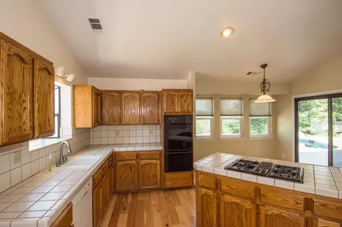4323 Wild Flower Way, Redding, CA 96001 photo 13