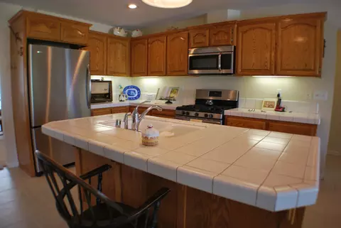 2845 Aspen Glow Ln, Redding, CA 96001 photo 4
