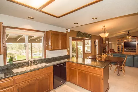 4734 Columbine Dr, Redding, CA 96002 photo 7