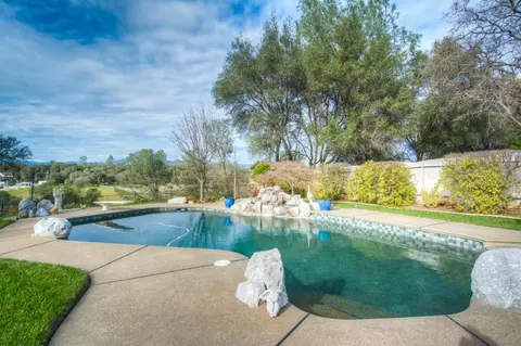 4734 Columbine Dr, Redding, CA 96002 photo 37