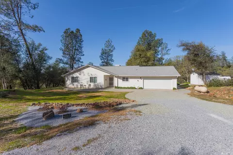 20590 Terri Lee, Redding, CA 96003 photo 4