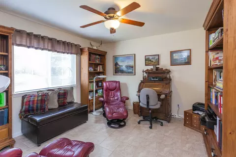 20590 Terri Lee, Redding, CA 96003 photo 24