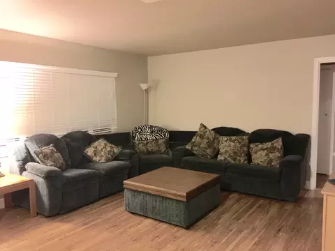 1102 3rd St, Redding, CA 96002 photo 2