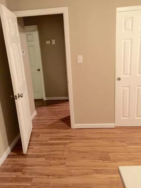 1102 3rd St, Redding, CA 96002 photo 6