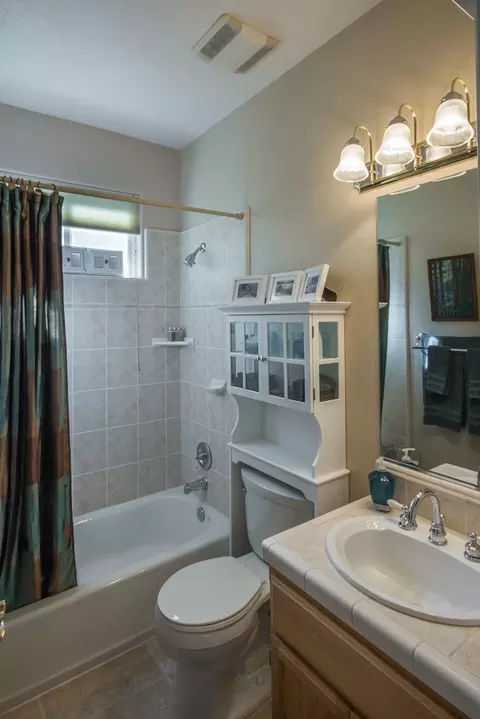 3297 Stanford Dr, Redding, CA 96003 photo 14