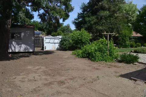 3720 Riverview Dr, Redding, CA 96001 photo 31