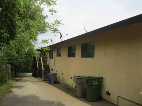 1605 Willis St, Redding, CA 96001 photo 1