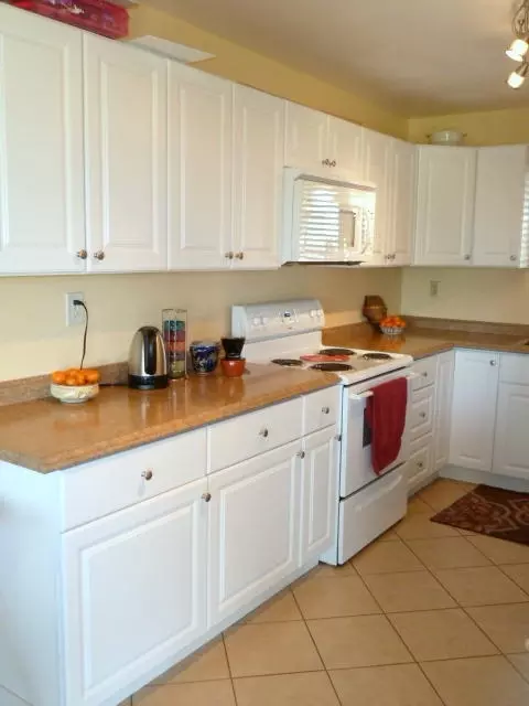4425 Dogwood Ln, Redding, CA 96003 photo 4