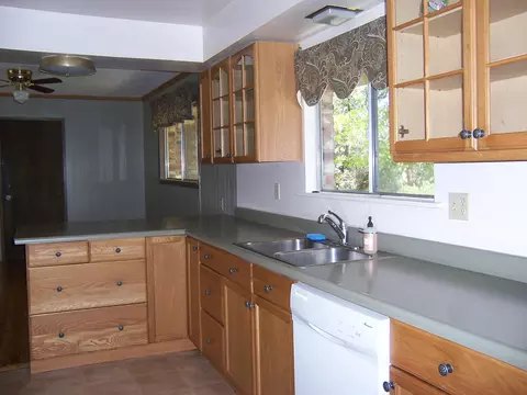 10101 Sandy Ln, Redding, CA 96001 photo 9