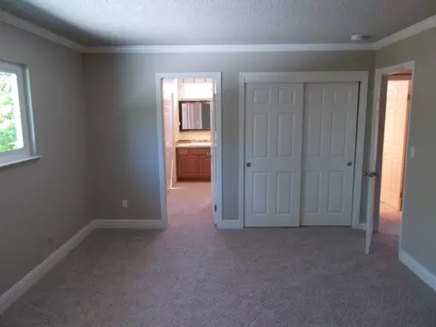 404 Woodacre Dr, Redding, CA 96002 photo 22