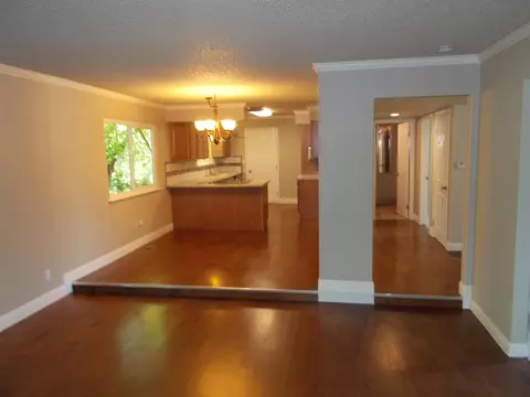 404 Woodacre Dr, Redding, CA 96002 photo 13