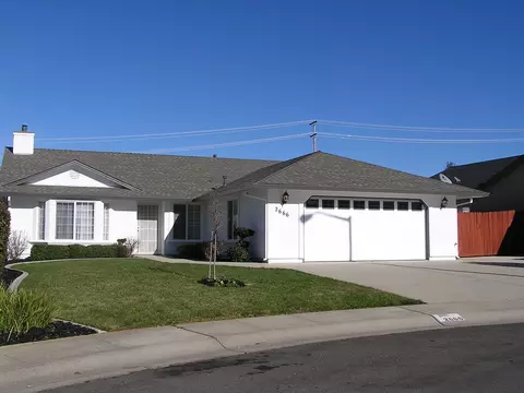 2666 Lynaco Ct, Redding, CA 96003 photo 1