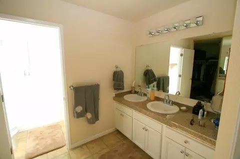341 Travertine Ct, Redding, CA 96003 photo 22